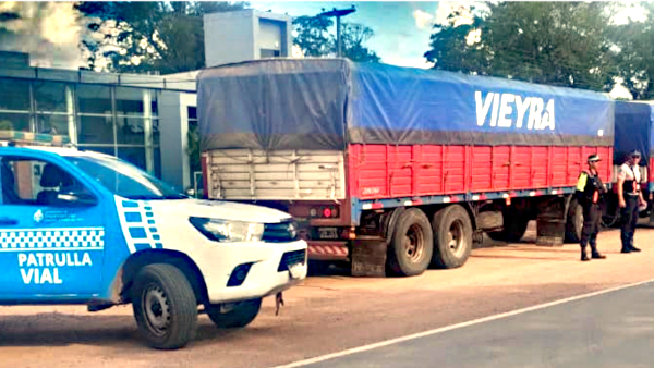 Un camionero que manejaba alcoholizado desde Las Bre&ntilde;as hacia Santa Fe, fue detenido por la Polic&iacute;a Caminera tras el alerta dado por otros conductores de la Ruta 89.