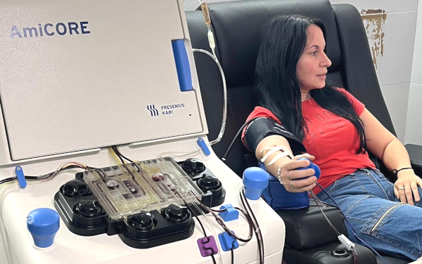 Nuevo equipo de plaquetoféresis recientemente incorporado al Centro Especializado en Hemoterapia.