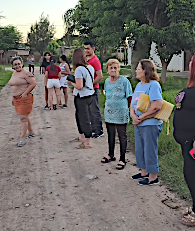 Reclamo de vecinos de Villa &Aacute;ngela por la calidad del agua de Sameep.