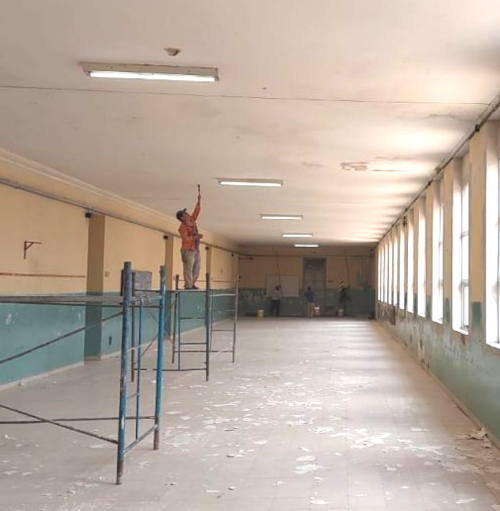 Arreglo de edificios de escuelas.