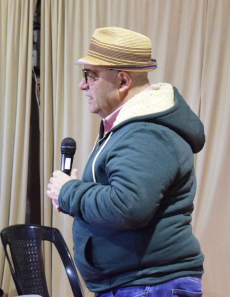 Slavador Dist&eacute;fano disertando en un espacio organizado por el Municipio de Charata