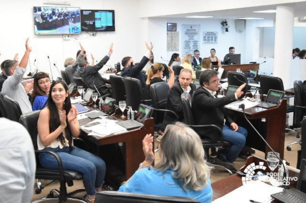 Legisladores chaqueños aprueban por unanimidad el presupuesto general para la provincia para el 2024.