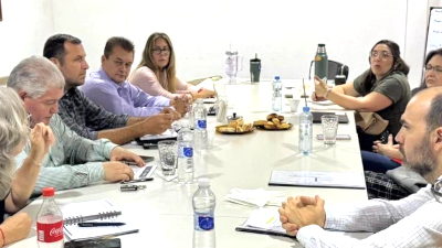 Reunión del Gobierno del Chaco con la FECHASORU por el impuesto inmobiliario rural.