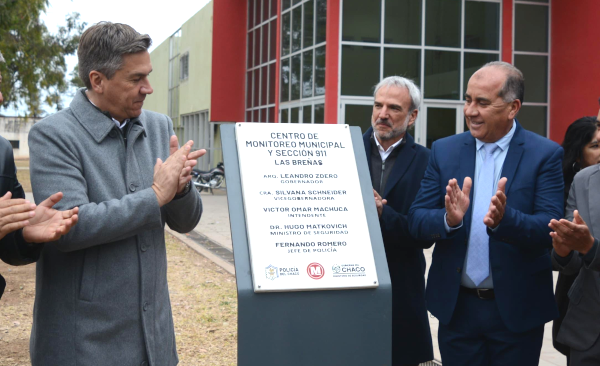 Centro de monitoreo electrónico al momento de su inauguración en Las Breñas.