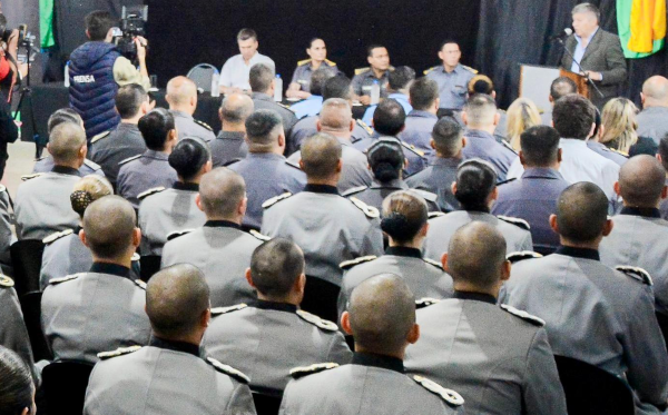 Lanzamiento del curso para cadetes del PP del Chaco.